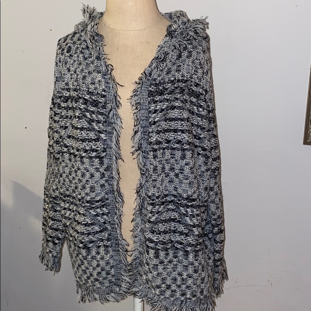 Cardigan - Picture 2 of 3